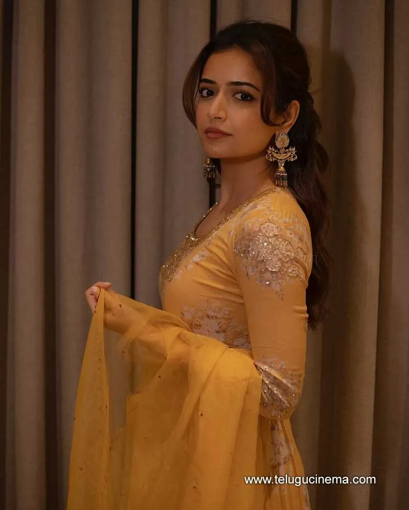 Ashika Stilla 09012501