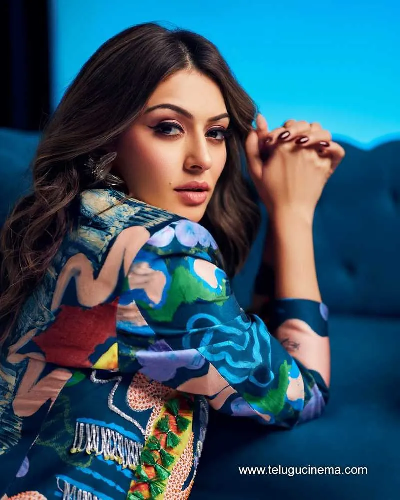Hansika Still 28012501
