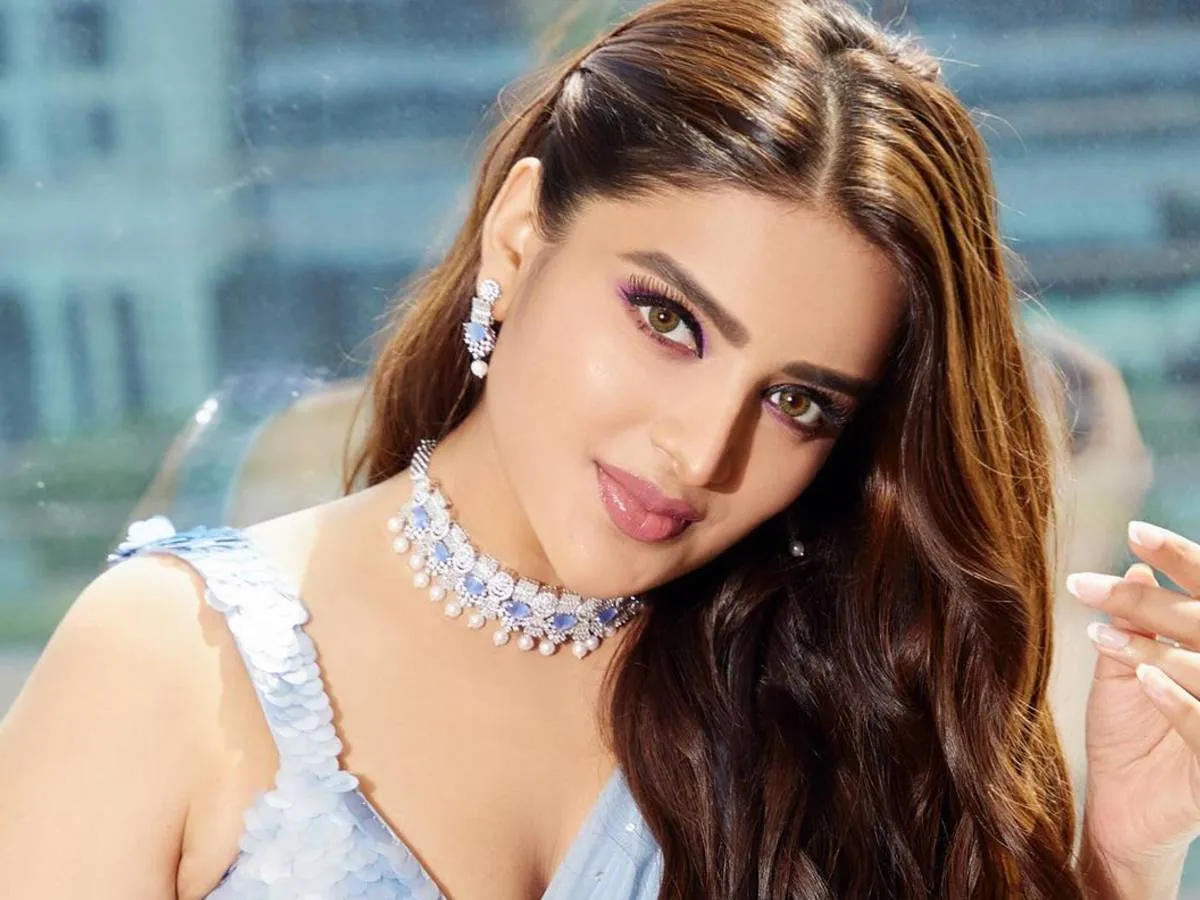 Niddhi Agerwal social media harrasment