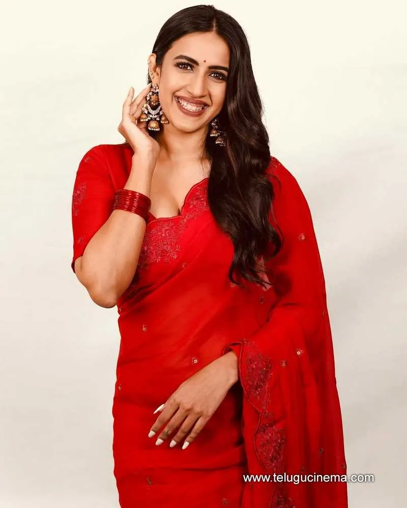 Niharika Stilla 08012501