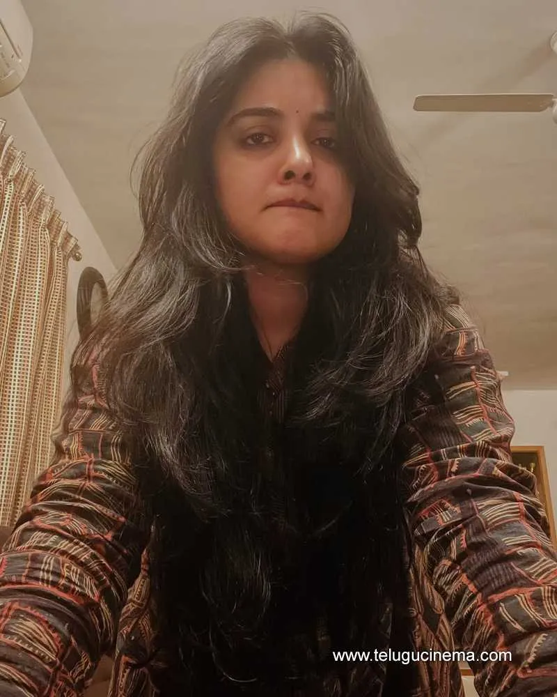 Nivetha Still 31012501