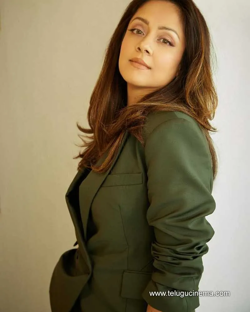 Jyothika Stills 24022501