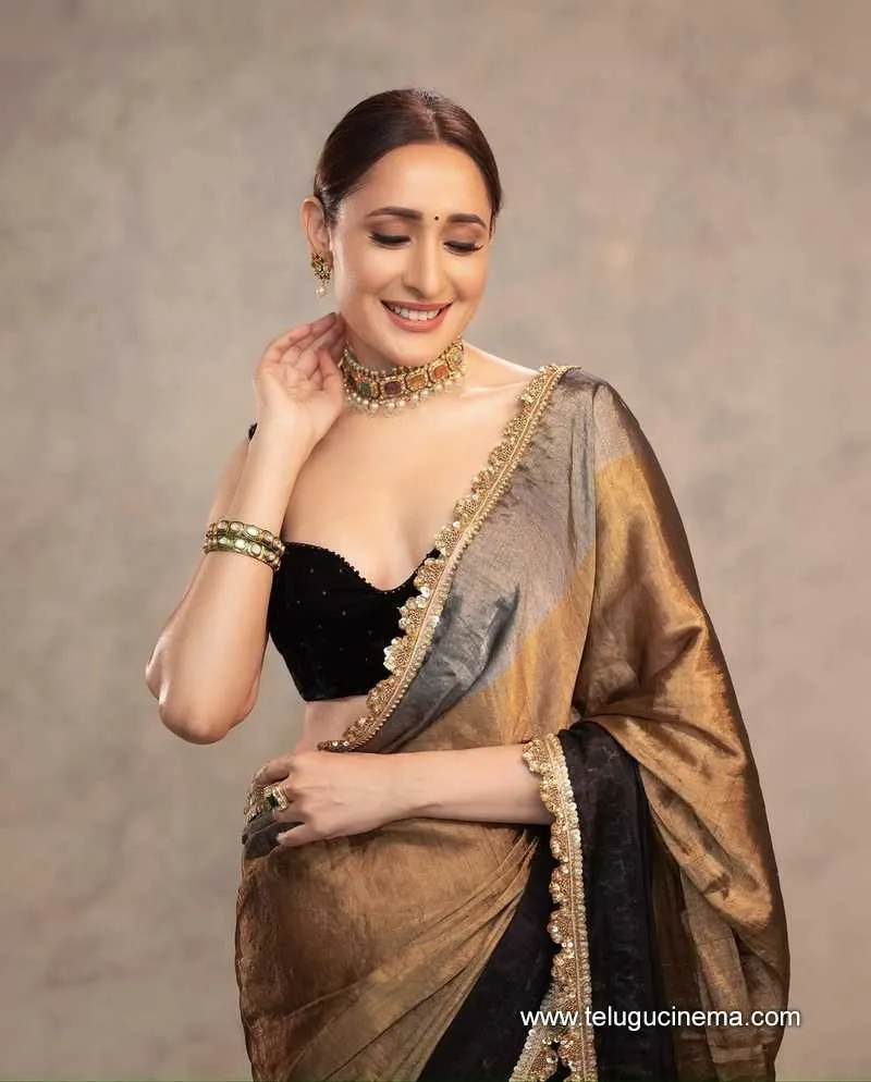 Pragya Still 01022501