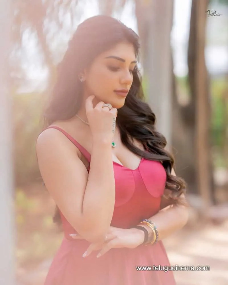 Suprita Stills 28022501