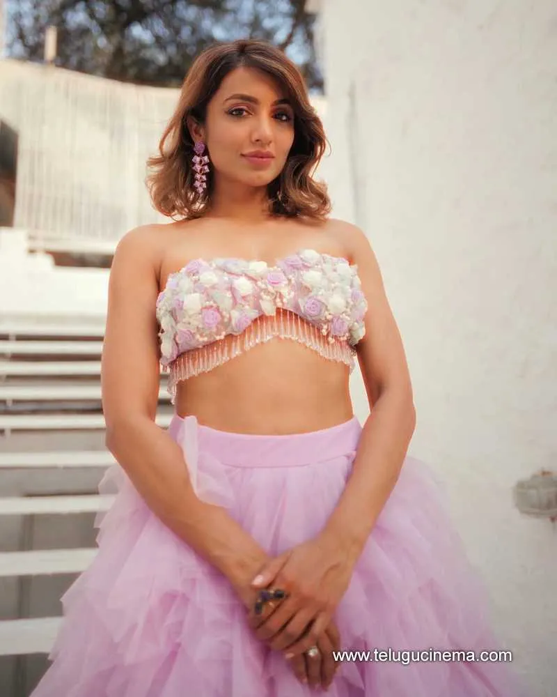 Tejaswi Stills 19022501