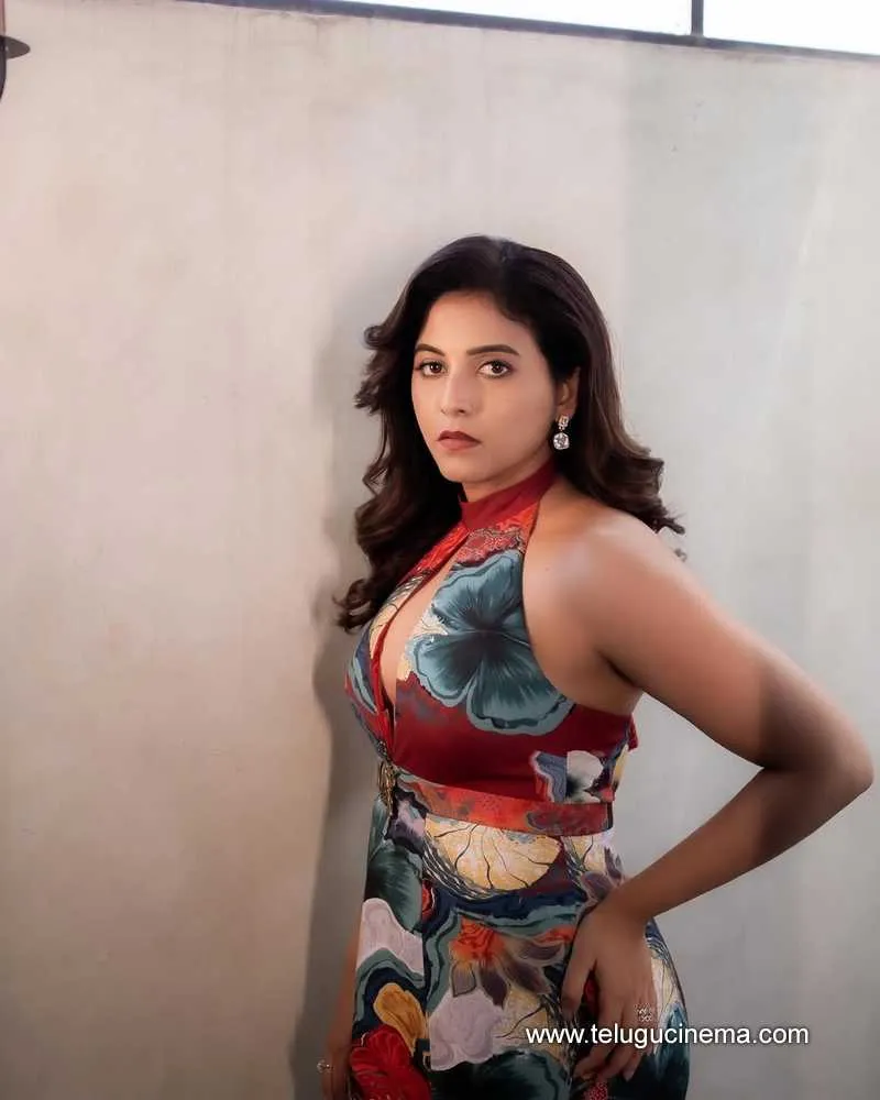 Amala Stills 03032503