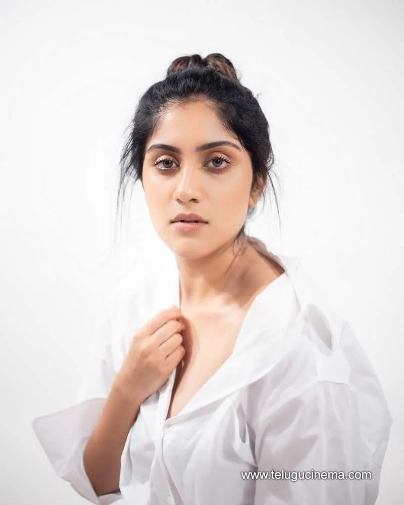Dhanya Stills 26032501