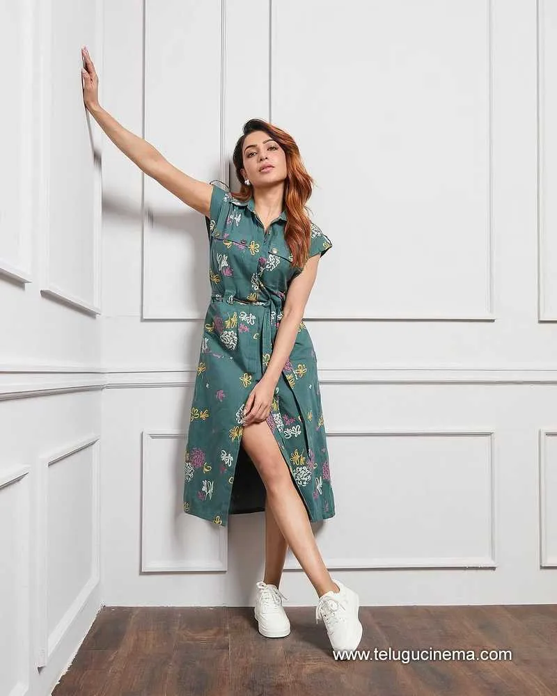 Sam Stills 27032501