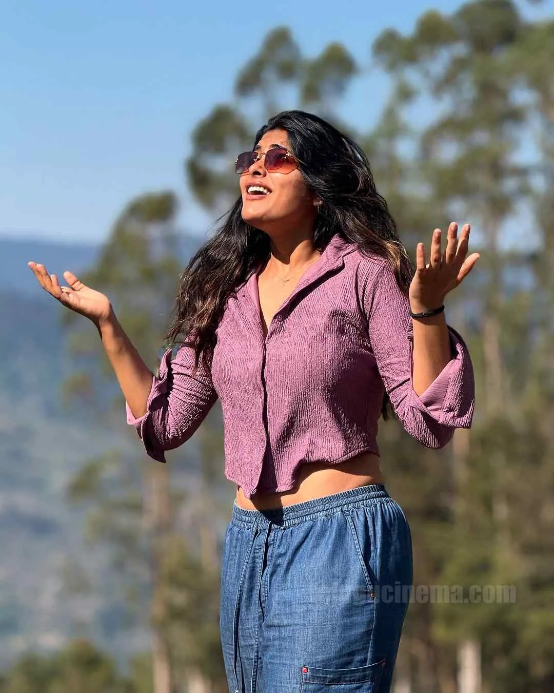 Divi Vadthya