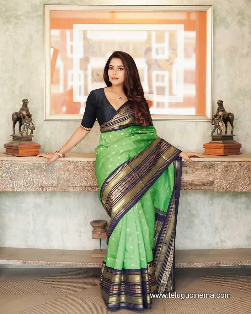 Sampada Stills 03042501