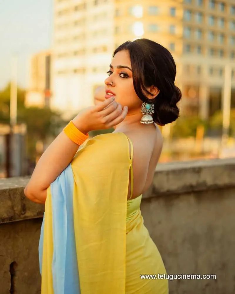 Siddhi Stills 08042501