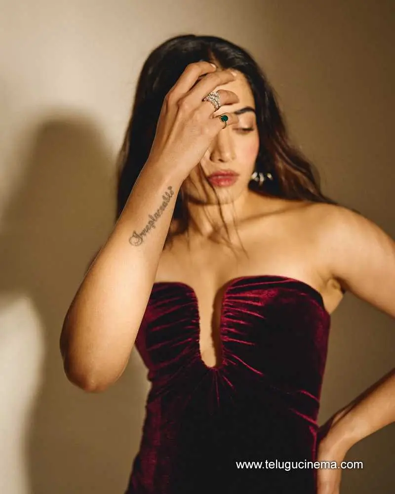 Rashmika Stills 230525 01