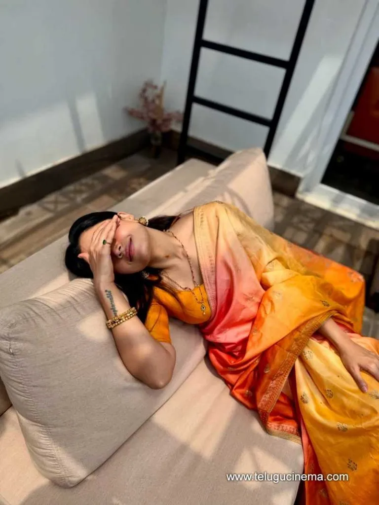 Rashmika Stills 280525 01