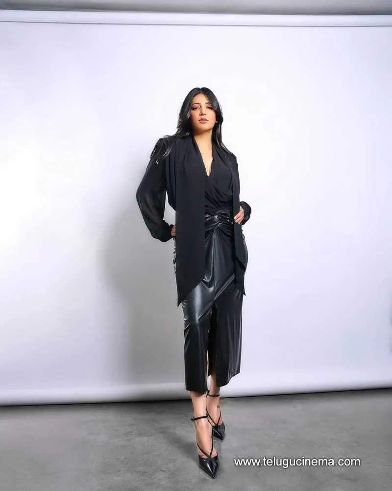 Shruthihasan Stills 02052501