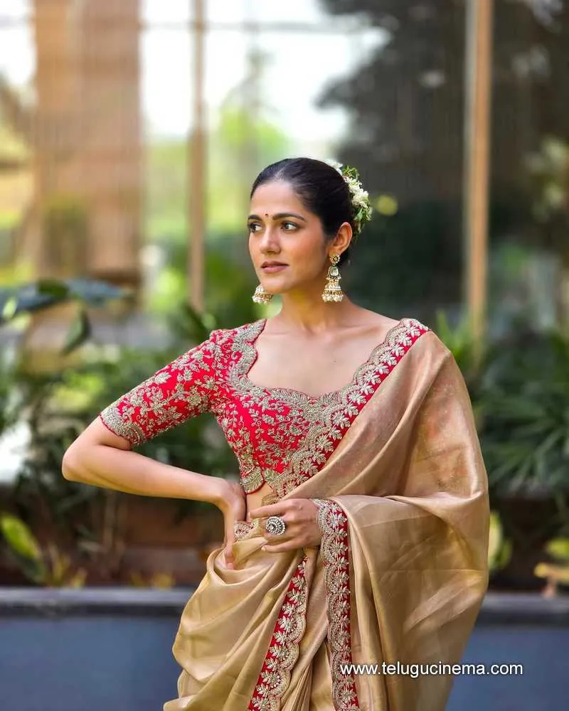 Simran Stills 150525 01