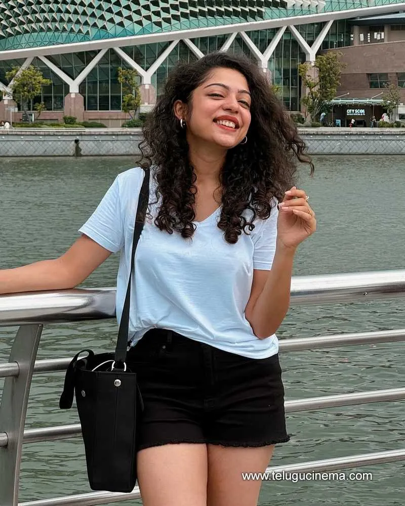 Varsha Stills 130525 01