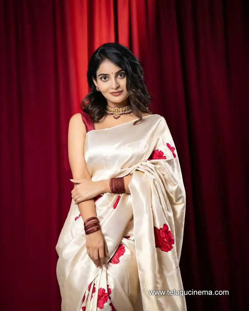 Ananya Stills 210625 01