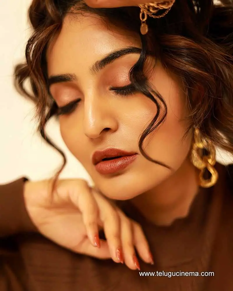 Ananya Stlls 300625 01