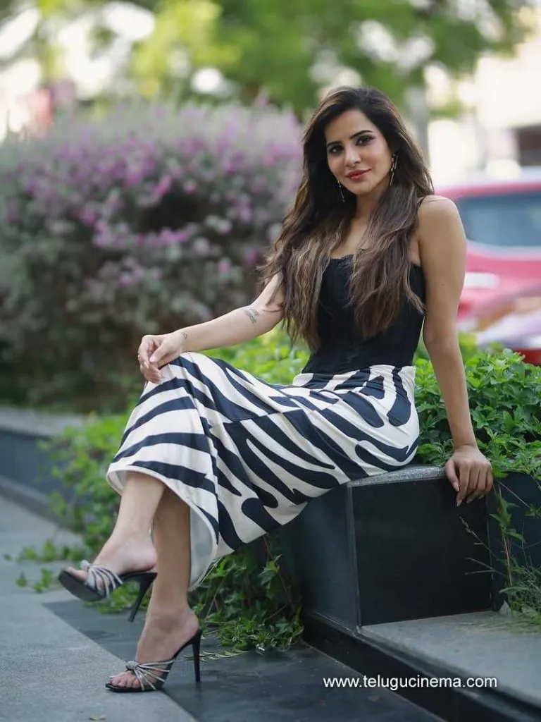 Ashu Stills 240625 01