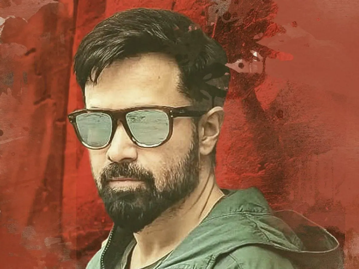 Emraan Hashmi Returns to OG Sets