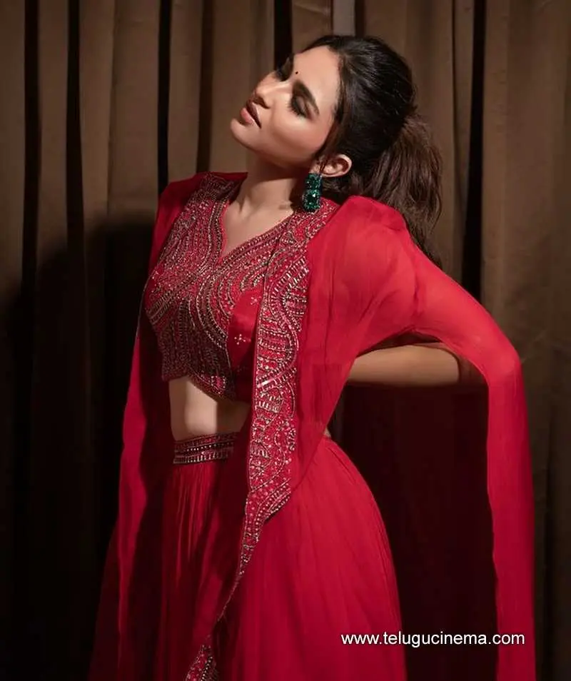 Kayadu Stills 130625 01