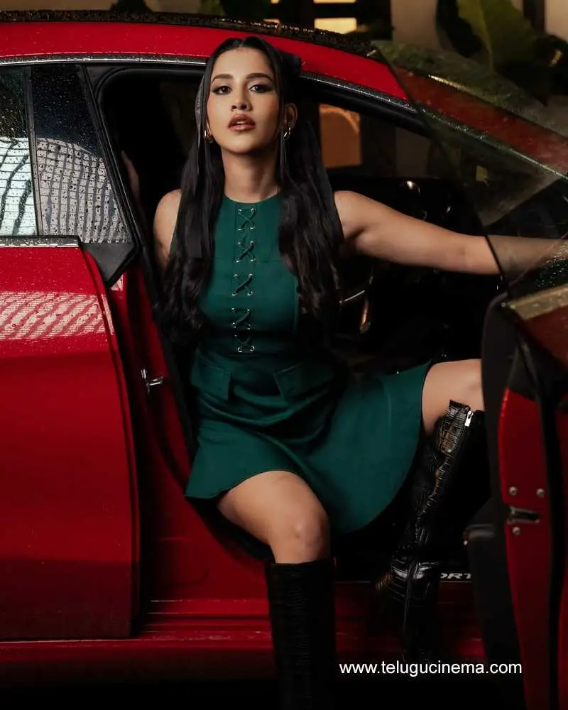Nabhanatesh Stills 020625 01